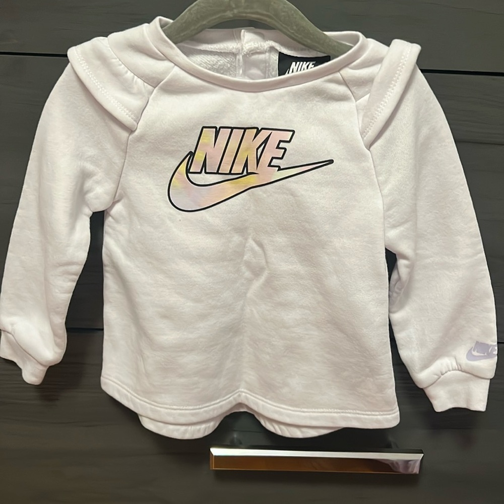 Baby girls Nike top